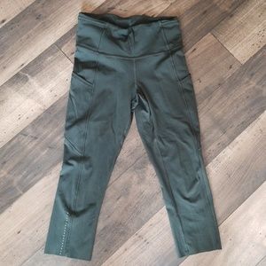 Lululemon fast and free olive Cropped leggings